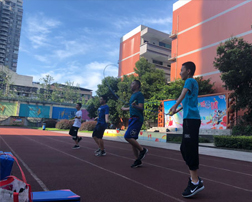 中考体育跳绳培训现场